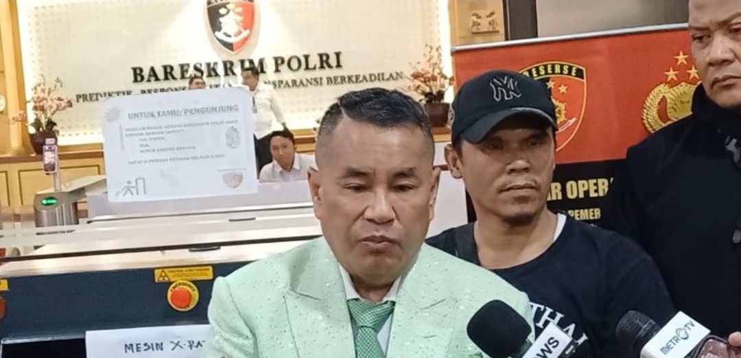 Hotman Paris: Istri Razman Nasution Juga Terlibat dalam Kericuhan Sidang