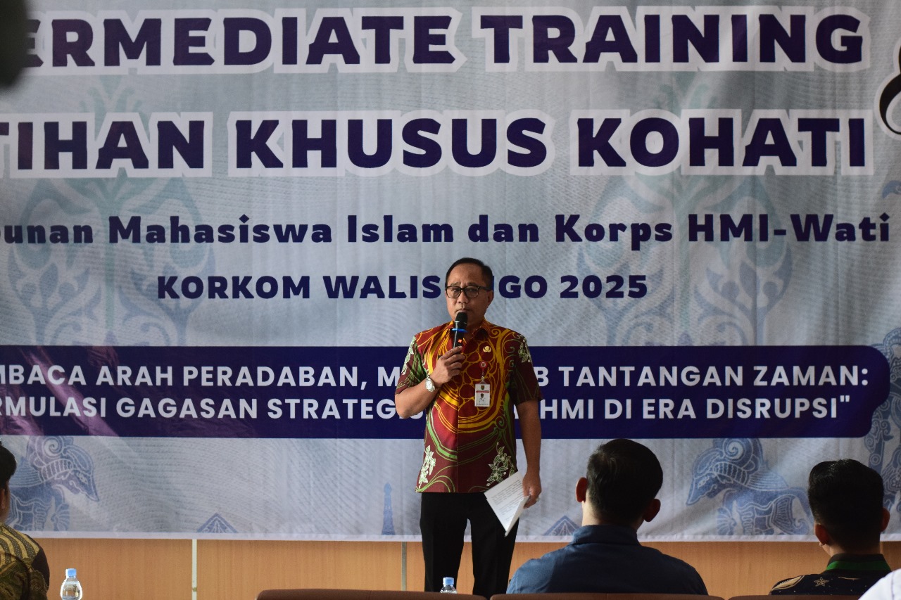 Hadiri Training Nasional HMI Walisongo, Iswar Aminuddin Wawalkot Semarang: HMI Organisasi Berkualitas