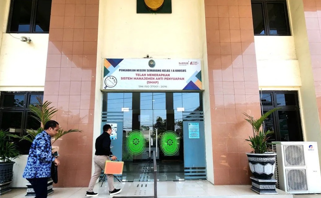 Ketua Hanura Jateng Bambang Raya Divonis 8 Bulan Penjara dalam Kasus Prostitusi Mansion KTV