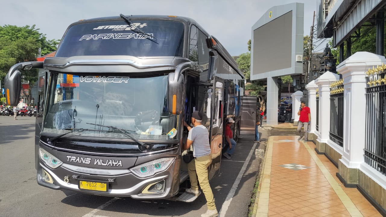 Tak Bawa Nama Organisasi, Warga Pati Temui Botok dan Teguh di Mapolda