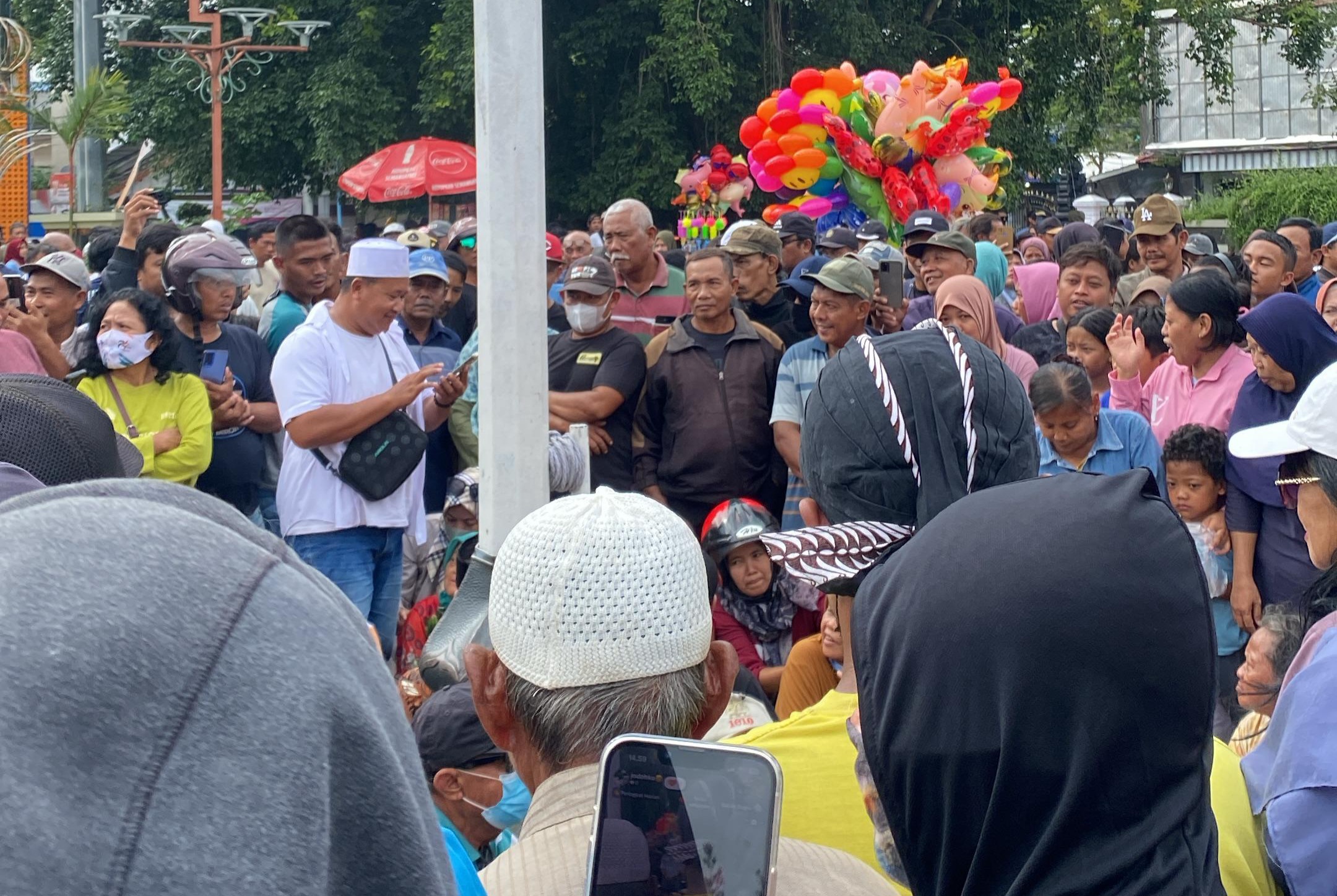 Ribuan Warga Pati Gelar Slametan Syukur atas Penetapan Tersangka Sudewo