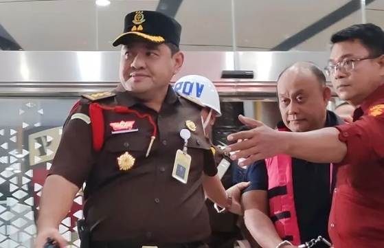 Terseret Kasus Korupsi MBG, Tiga Mantan Pimpinan BGN Resmi Jadi Tersangka