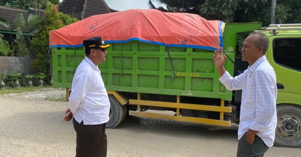Dikeluhkan Warga, Pemkab Rembang Percepat Pengalihan Jalur Tambang di Sale