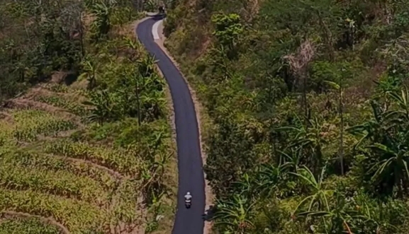 Longsor Sempat Putus Akses, Jalan Menuju Desa Tempur Kini Diperbaiki, Anggaran Rp4,9 Miliar