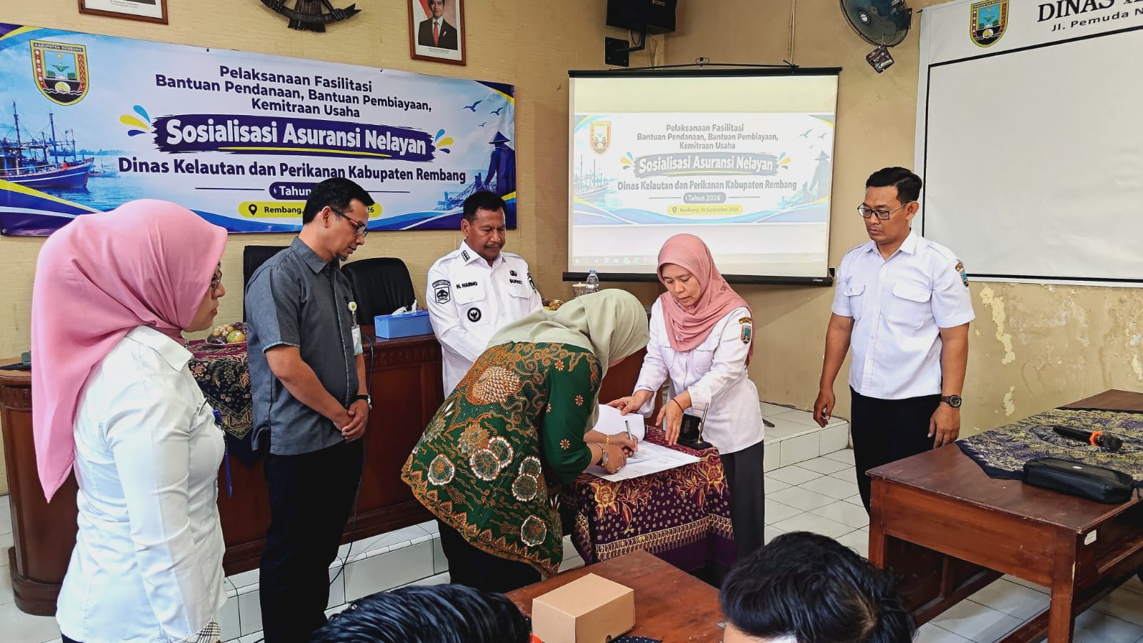 Risiko Kerja di Laut Tinggi, 2.000 Nelayan Rembang Dicover BPJS